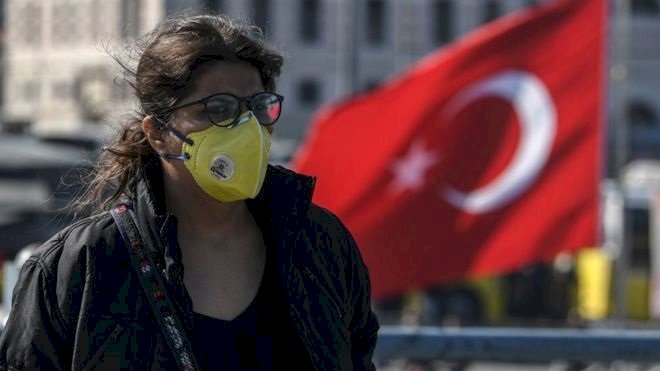 Türkiye’nin koronavirüsle mücadelesi CNN’de: 'Diğer ülkelerden farklı bir yol izliyorlar'
