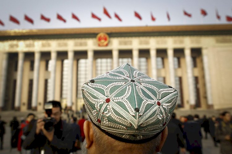 Demografi savaşında ekonomi silahı: Uygurlar, ucuz iş gücü olarak kullanılıyor