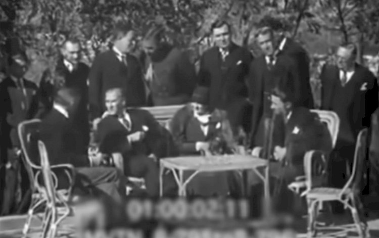 İşte Atatürk'ün su gibi Fransızca konuştuğu görüntü