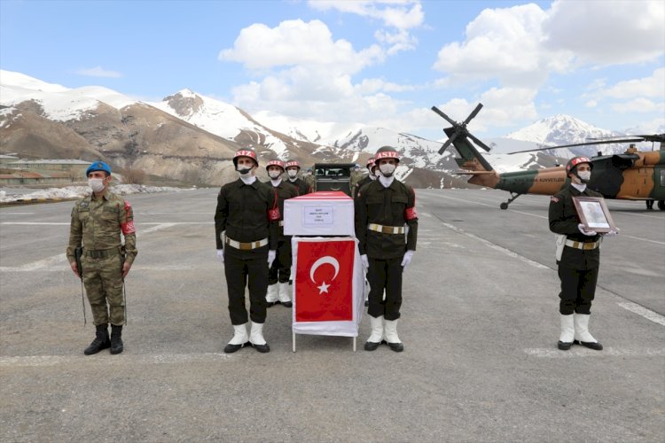 Hakkari'de şehit olan asker törenle memleketine uğurlandı