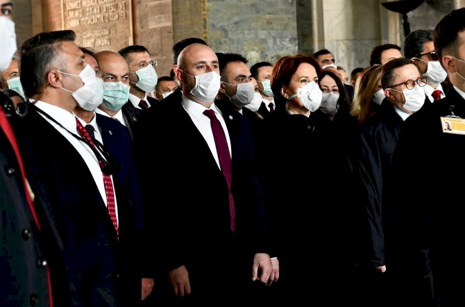 Meral Akşener Anıtkabir'deki törene katıldı